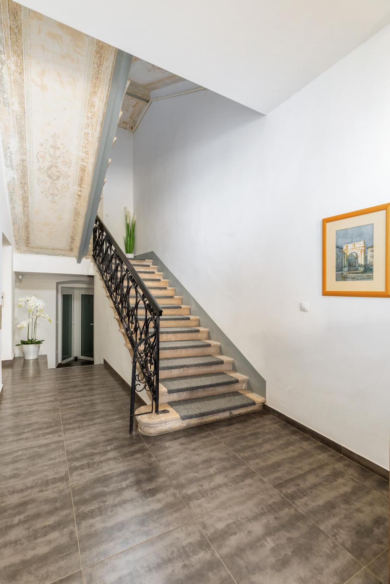 Boutique Suites Joyce PUY 외부 사진